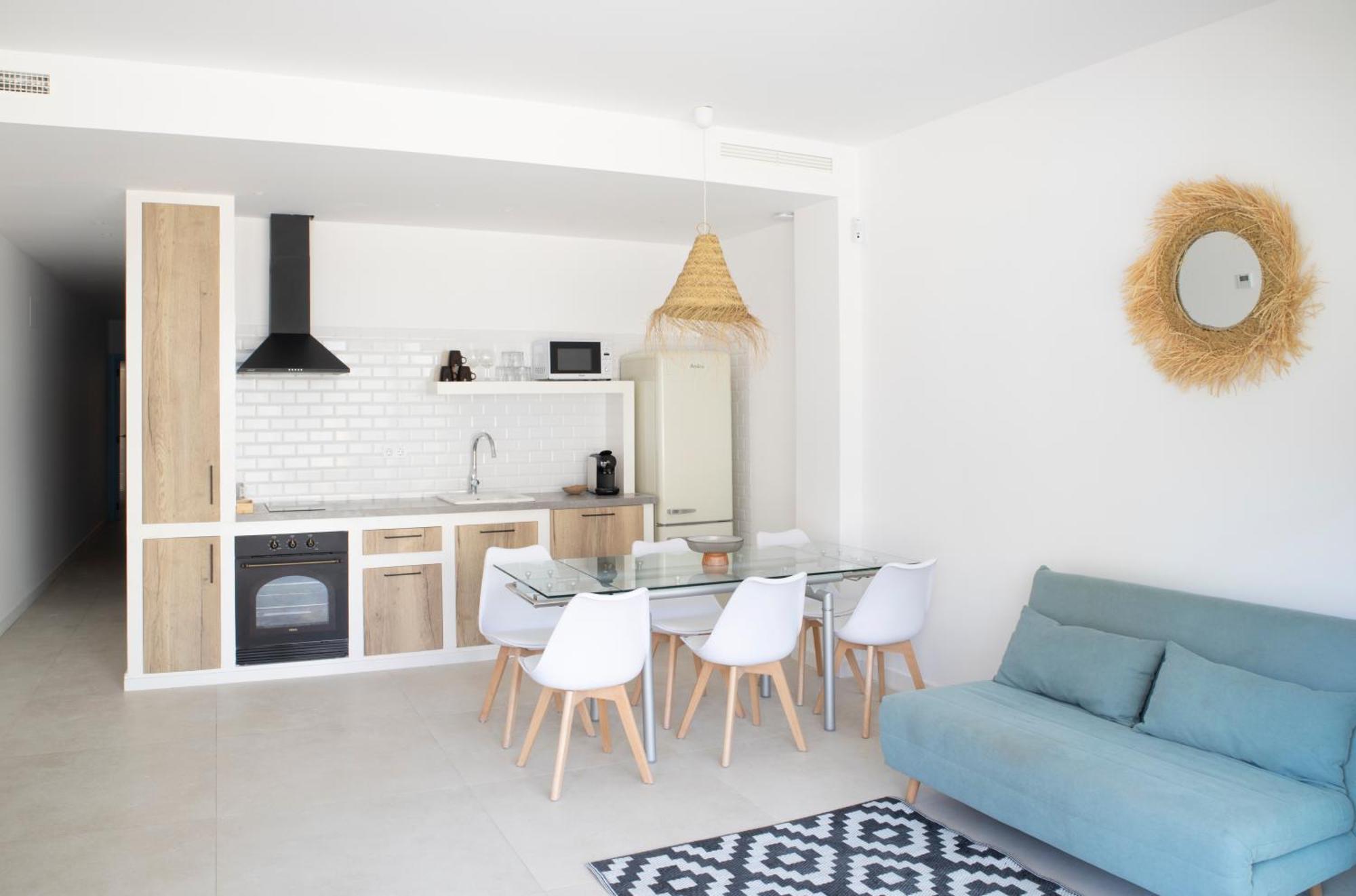 Nuevo Apartamento Planta Baja เบลเยรกวาร์ท ภายนอก รูปภาพ